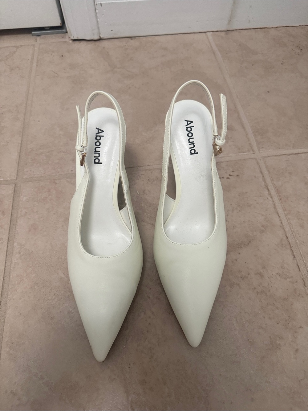 Abound Ivory Pointed Toe Slingback Heels